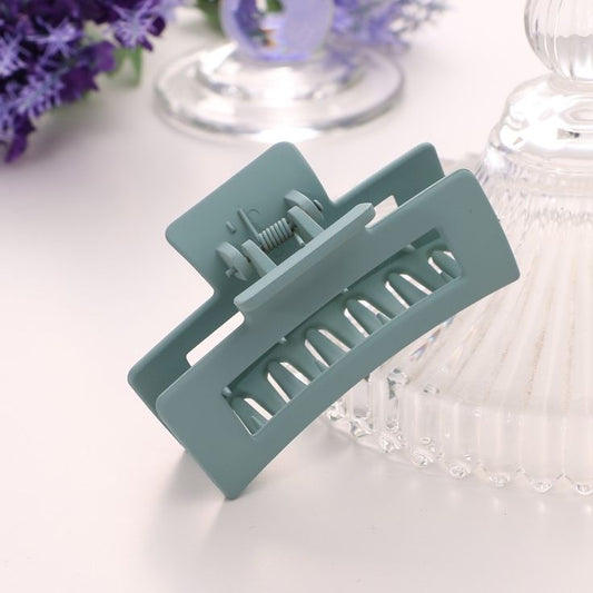 Trendy Rectangle Claw Clip – Minimalist Hair Essential