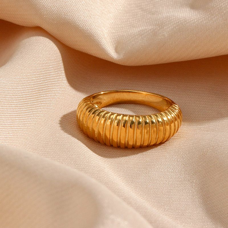 Spiraled Elegance dome ring