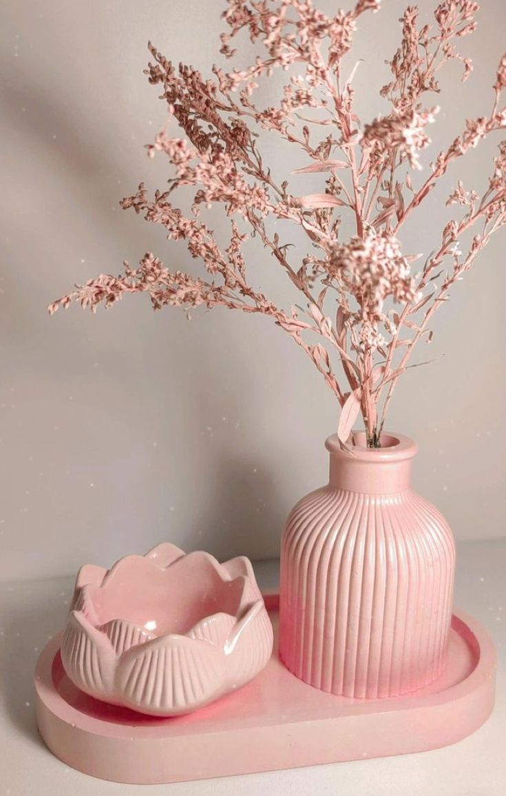 decorative ceramic vase set with lotus flower candle and tray